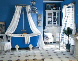 Spacious bathroom