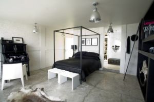 Minimal detailing
