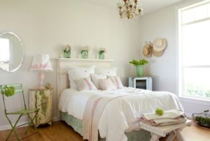 Shabby Chic bedroom