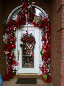 Christmas front door 17
