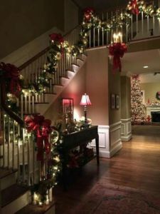 Christmas staircases decoration 2